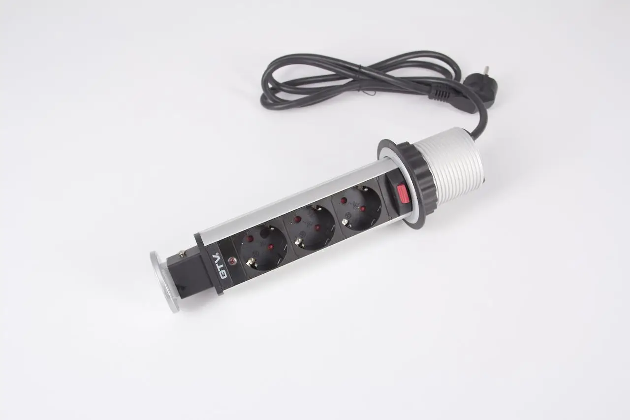 Изображение AE-BPW3S60-80  Блок розеток выдвижной 3 розетки (SCHUKO®), серый - завод GTV